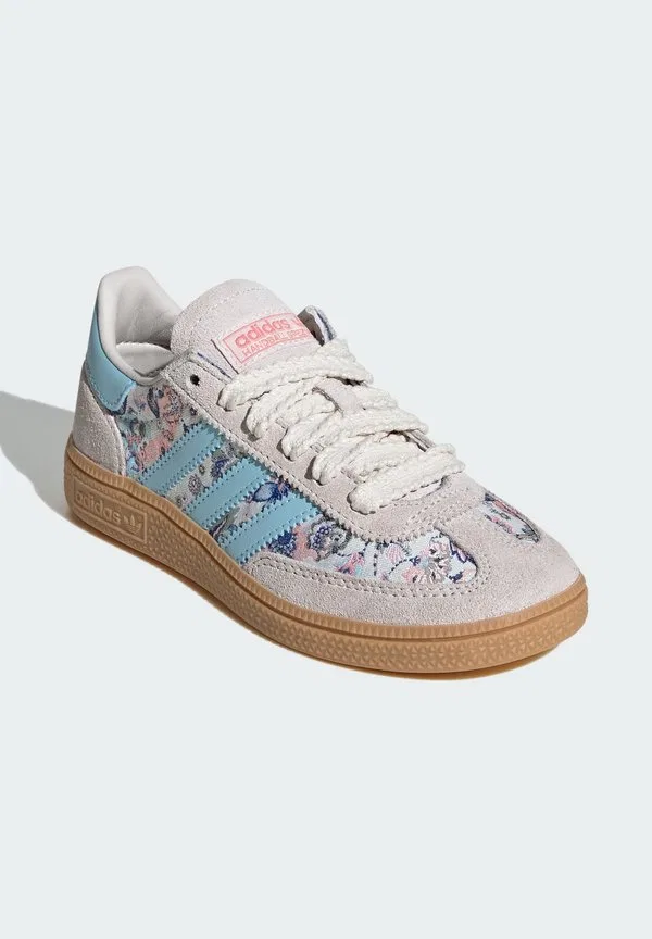 Специальные кроссовки для гандбола liberty london Adidas Originals, Off White Icey Blue Gum — фото 2
