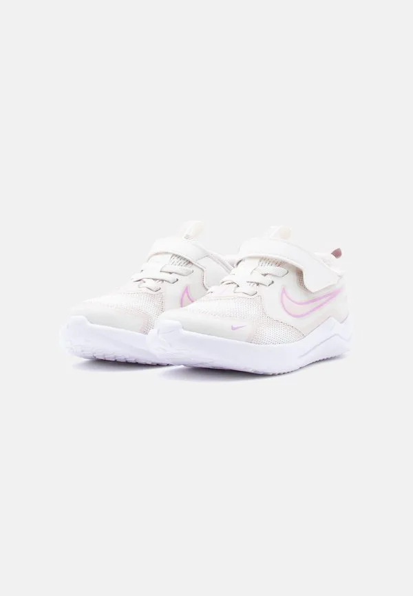 Кроссовки для бега по шоссе cosmic runner унисекс Nike Performance, Phantom/Light Magenta/Silt Red — фото 2