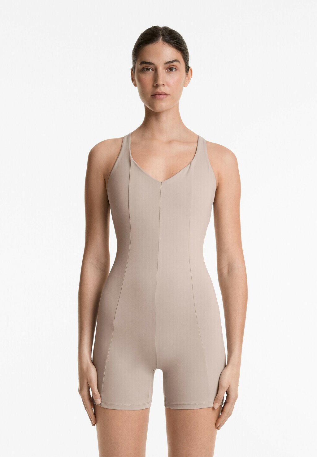 

Спортивный костюм COMFORTLUX STRAPPY SHORT OYSHO, коричневый