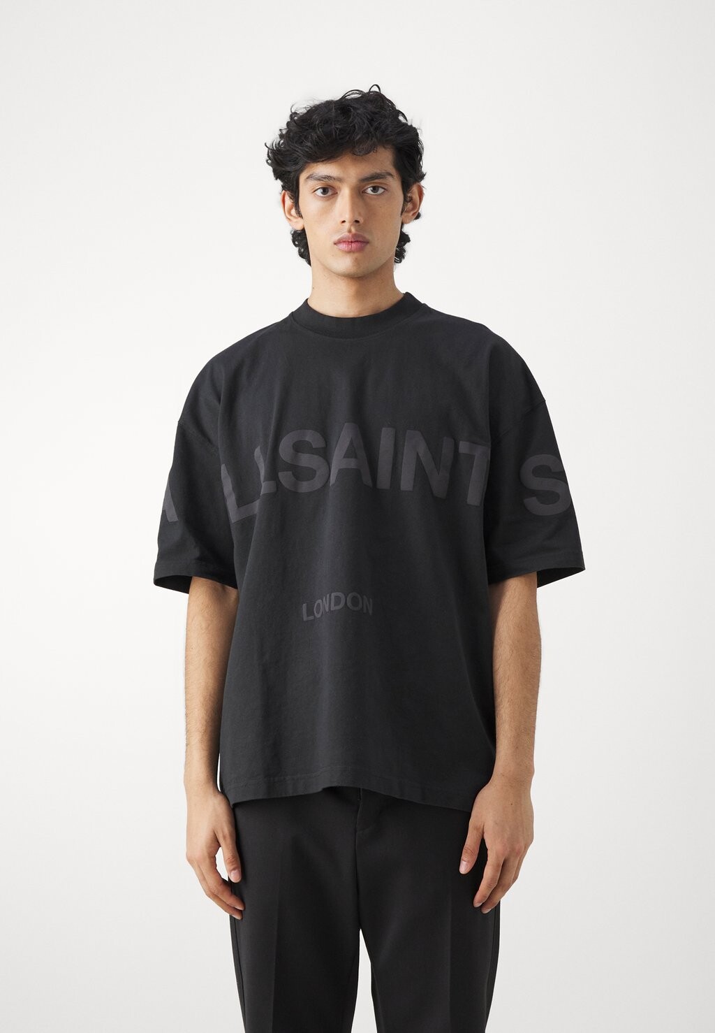 Футболка с принтом BIGGY CREW AllSaints, цвет jet black — фото 3