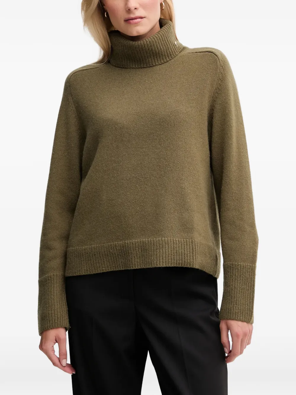 

Свитер с воротником-гольф Кристин Joop!, зеленый