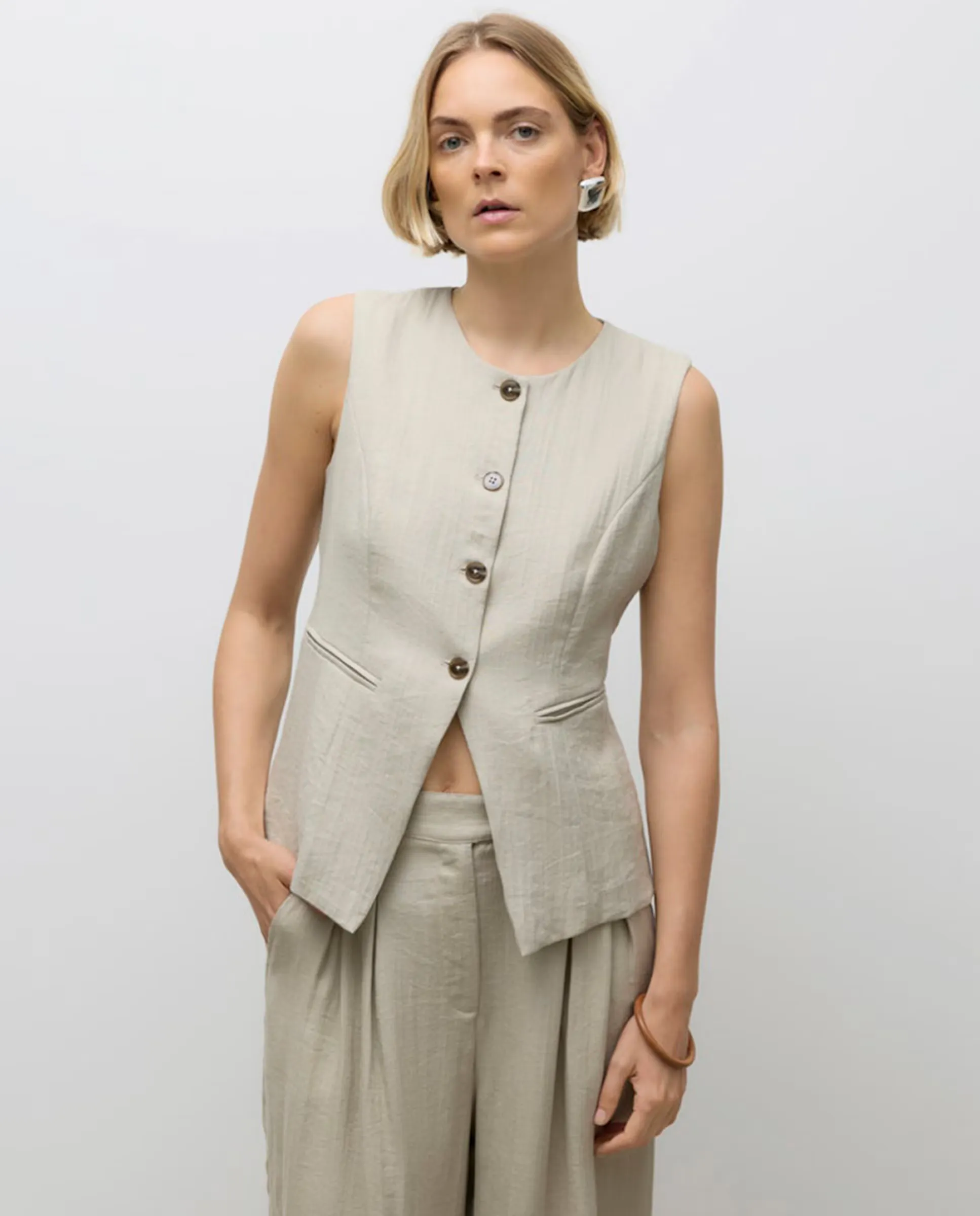 

Женский жилет с эффектом льна Vero Moda, белый