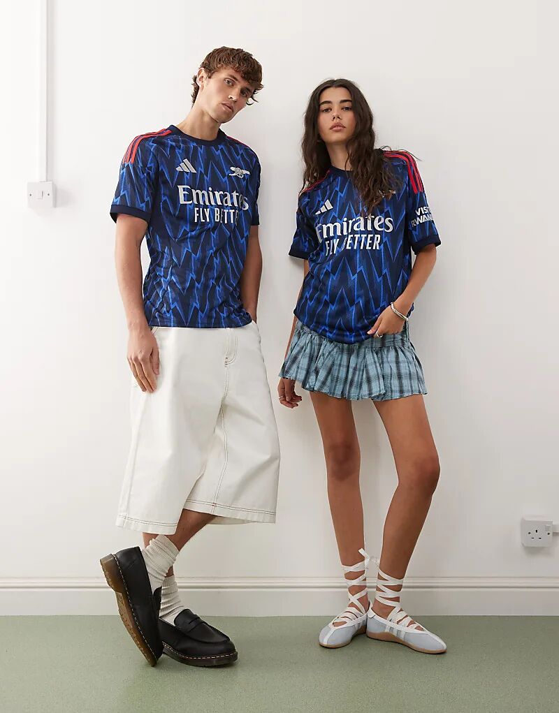 Футболка выездная «Арсенала» Adidas Football 25/26 синего и красного цветов — фото 2
