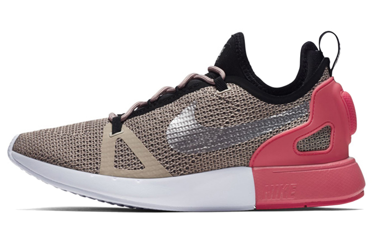 Nike Кроссовки Женщины