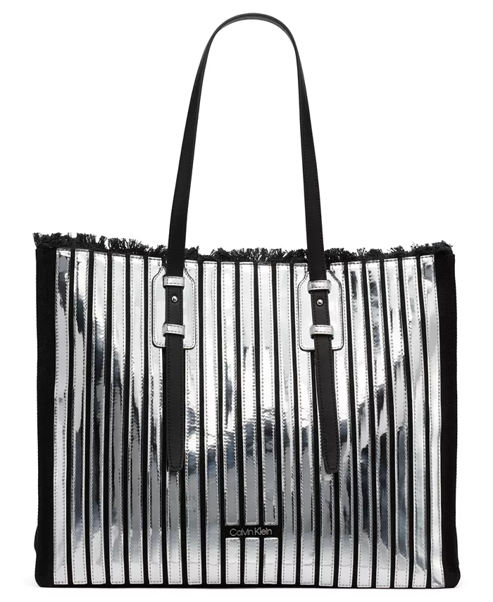 

Современная сумка-тоут Modern Essentials Pieced Metallic с металлизированными вставками Calvin Klein, мультиколор