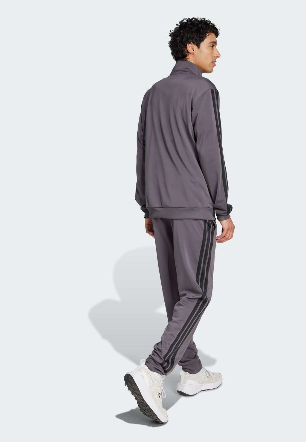Спортивный костюм adidas Sportswear, серый — фото 2