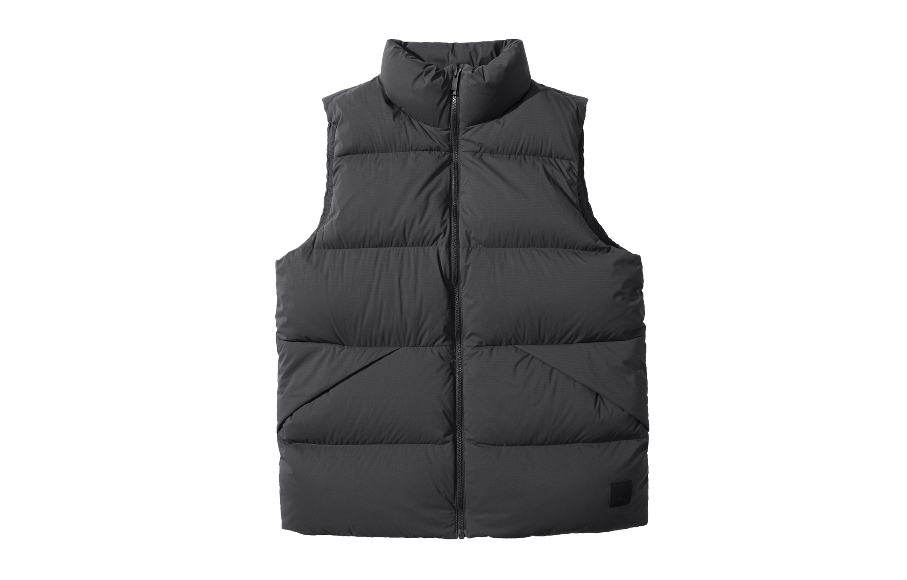 

Жилет мужской Phantom 6350 Jack Wolfskin, цвет Phantom 6350