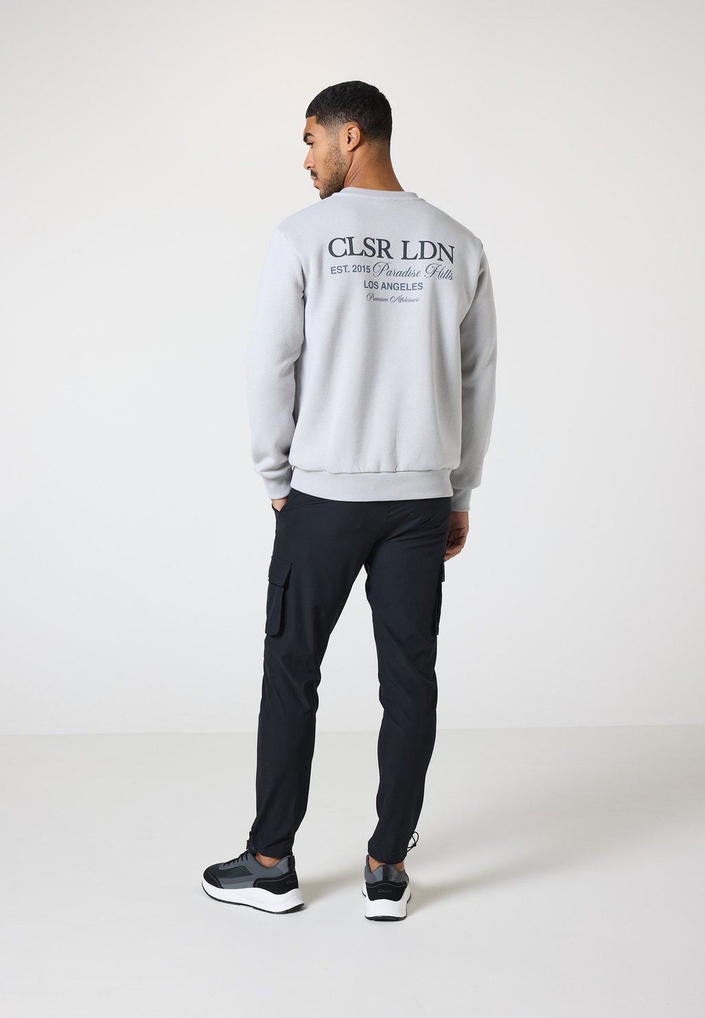 

Толстовка STACKED PARADISE HILLS TEXT CREWNECK CLOSURE London, светло-серый