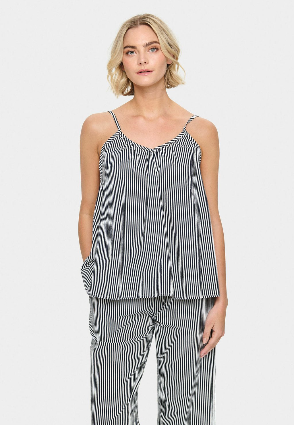 

Топ ZALINDASZ STRIPE STRAP Saint Tropez, темно-синий