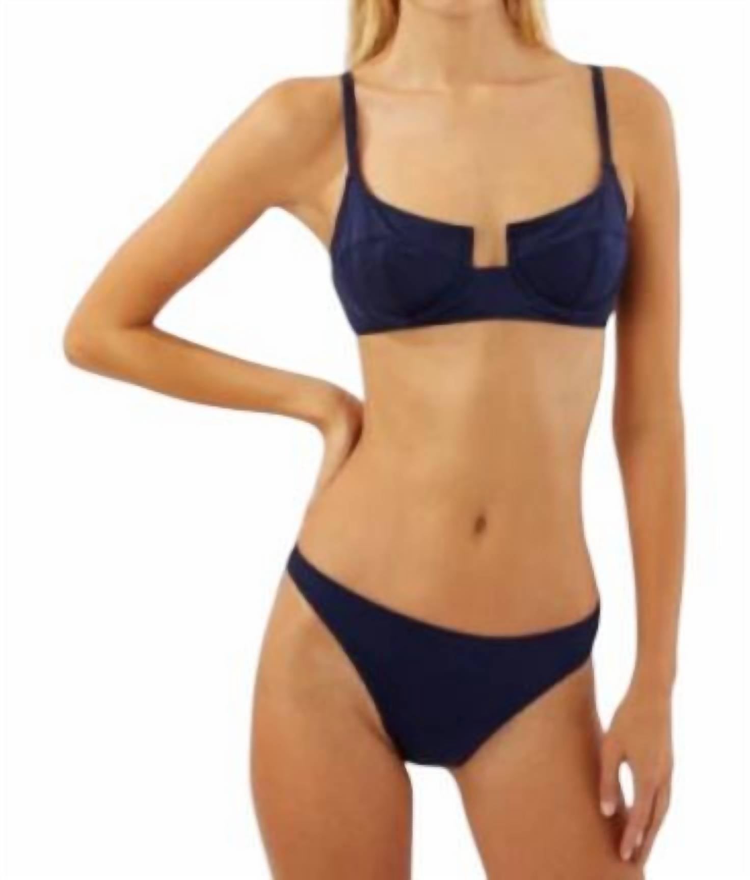 

Купальник женский Solid & Striped, цвет blu scuro matte