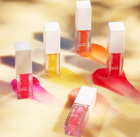 Тонизирующее масло для губ Catrice Glossing Glow, 040 - Glossip Girl 4 ml — фото 2