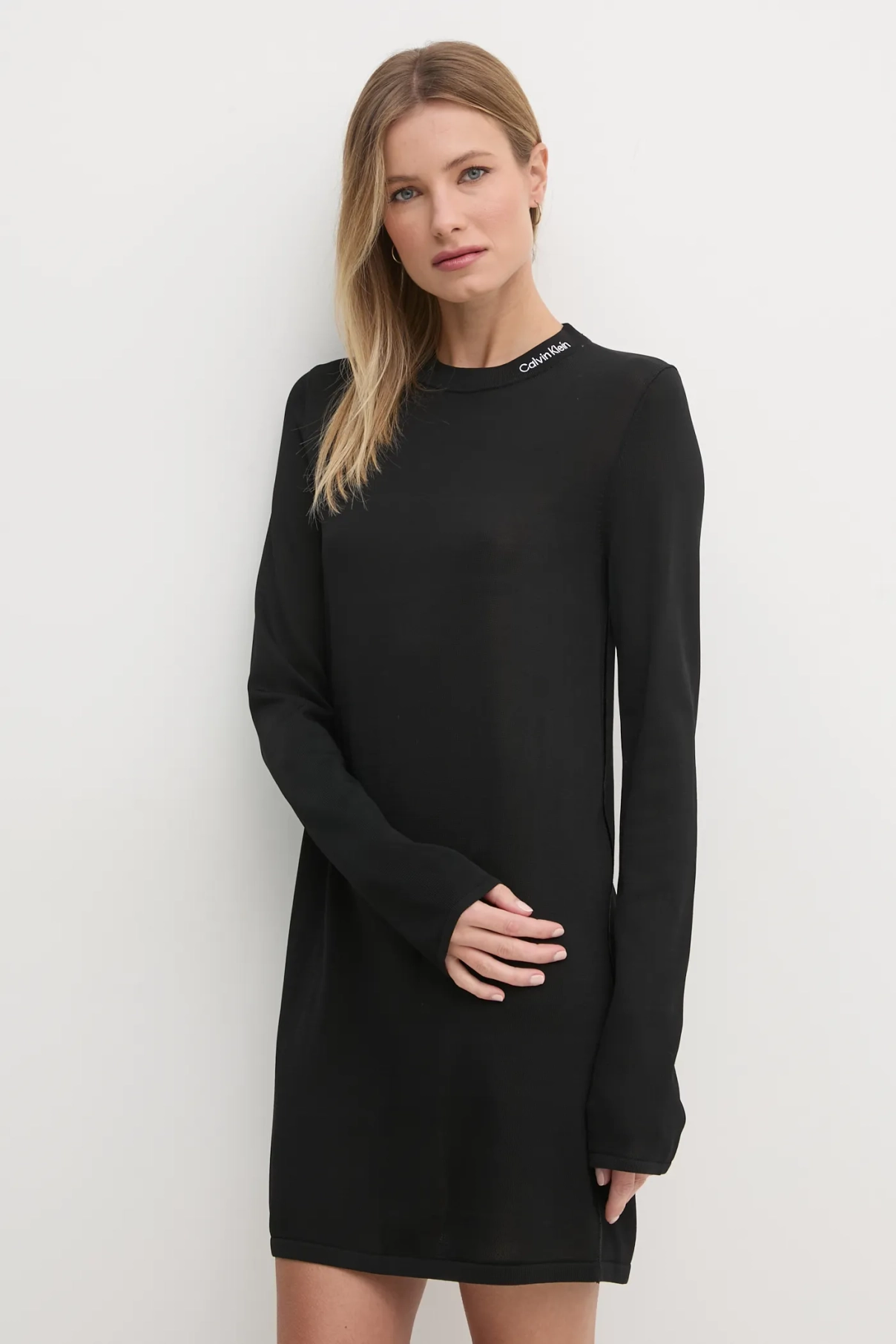 

Платье Calvin Klein Jeans, черный