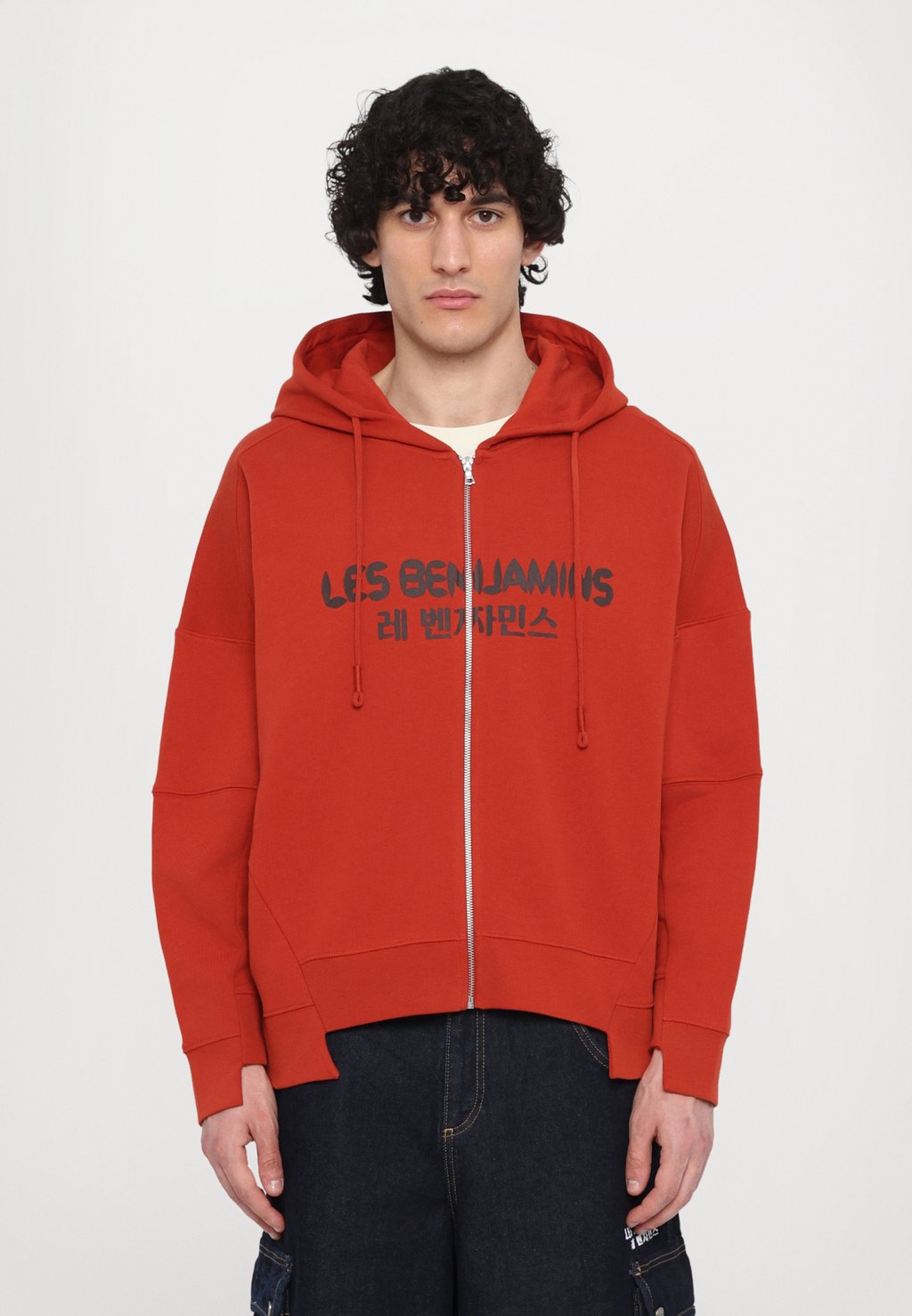 

Толстовка на молнии RELAXED ZIP HOODIE Les Benjamins, темно-серый