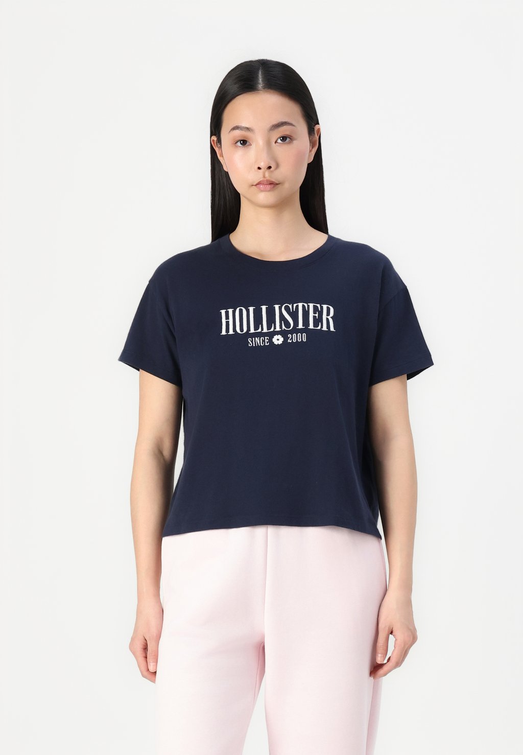 

Футболка с принтом TECH LOGO Hollister Co., темно-синий