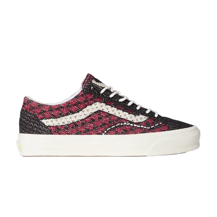 

Кроссовки Vans Premium Old Skool, Knit Pack - Geo Check Bordeaux Red