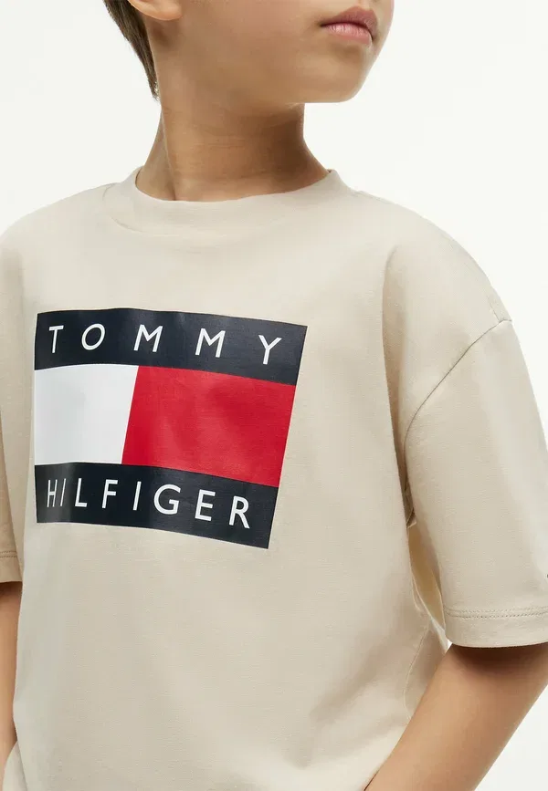 Футболка с принтом Heritage Tommy Hilfiger, классический бежевый — фото 4