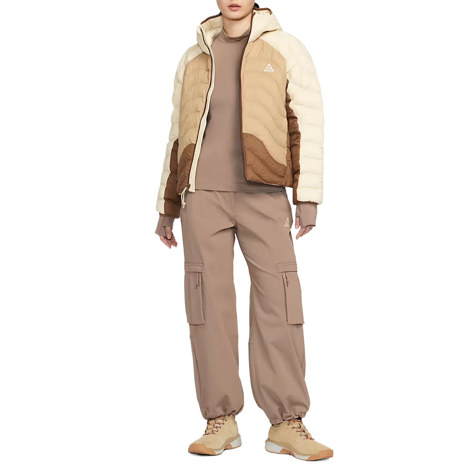 Nike Куртки ACG Puffer женские Light Khaki/Light Khaki/Apricot Tea Brown/Mountain White — фото 4