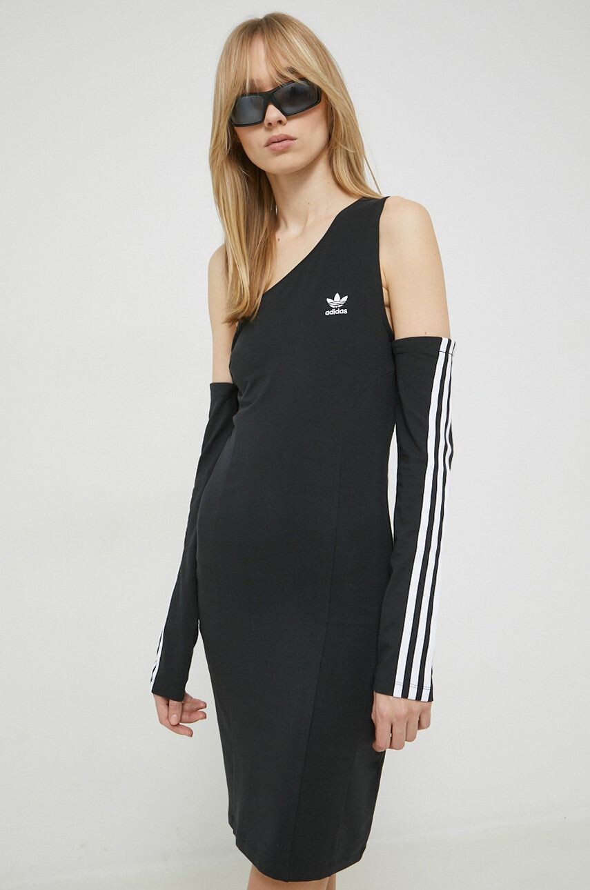 

Платье adidas Originals, черный
