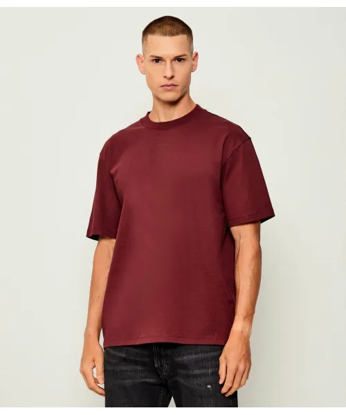 

Футболка Даполино Relaxed fit Hugo, красный