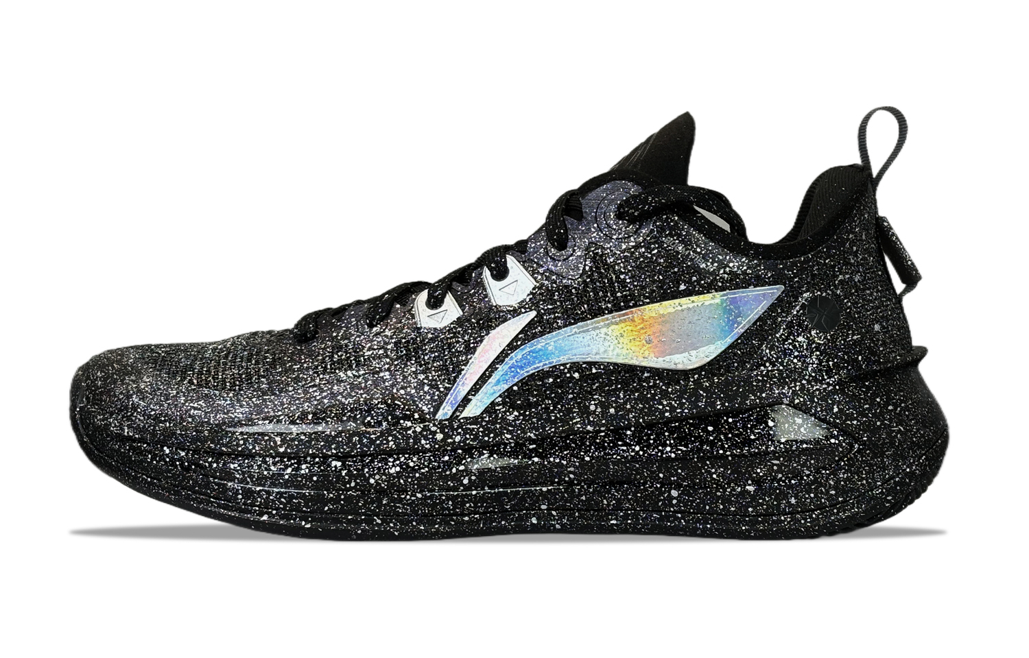 

Liren 3 V2 легкие баскетбольные кроссовки low top unisex LINING, черный