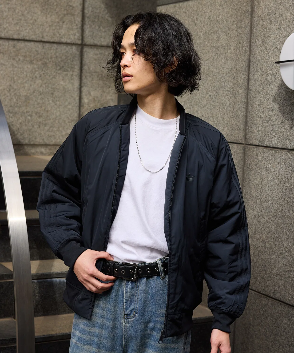 Куртка спортивная adidas STANDARD10 JKT, стандартный крой, тёмно-синяя — фото 4