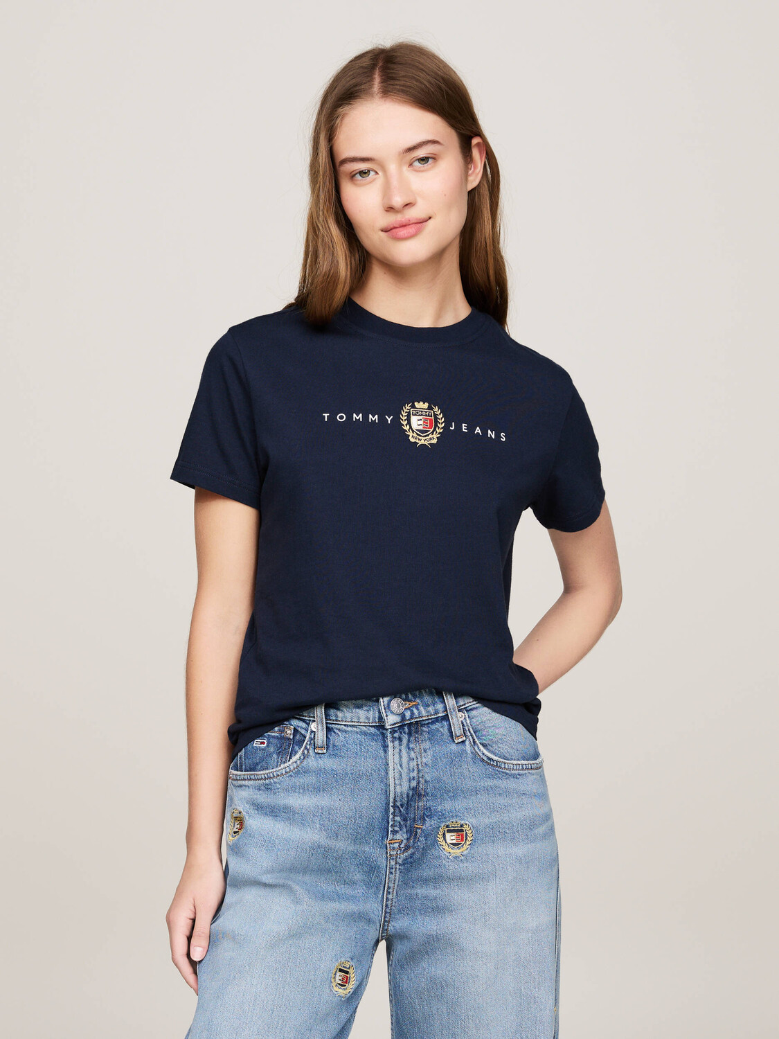 

Футболка Tommy Jeans Regular Fit, темно-синий