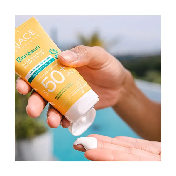 Матирующий флюид с высокой степенью защиты Bariésun Spf50+ Uriage, 50 ml — фото 3