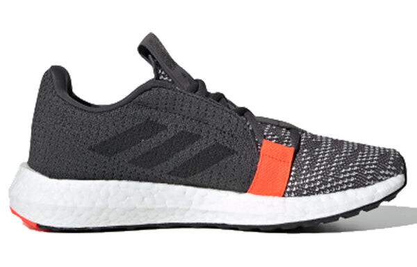 Кроссовки senseboost go j Adidas, черный — фото 3