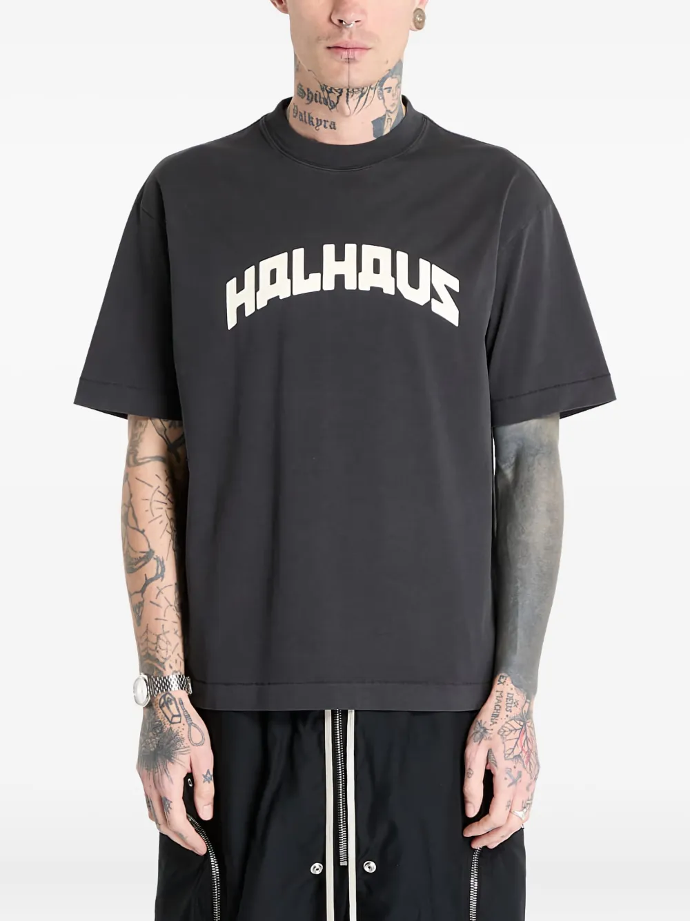 

Футболка Halhaus HAL STUDIOS, черный