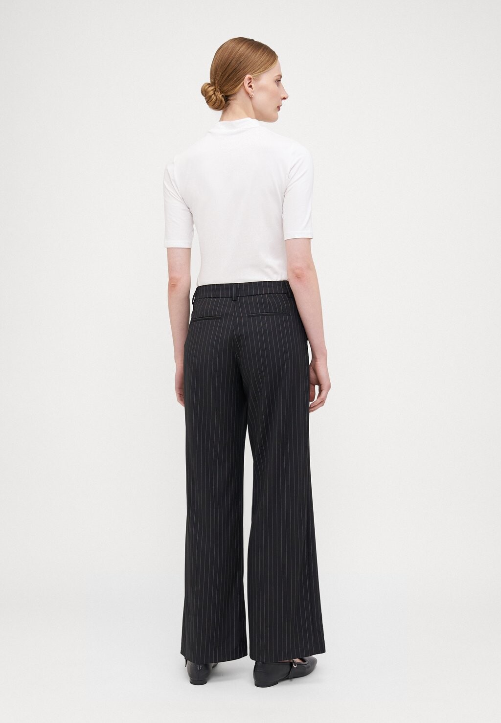 

Брюки WIDE LEG TROUSERS Gina Tricot Tall, черный