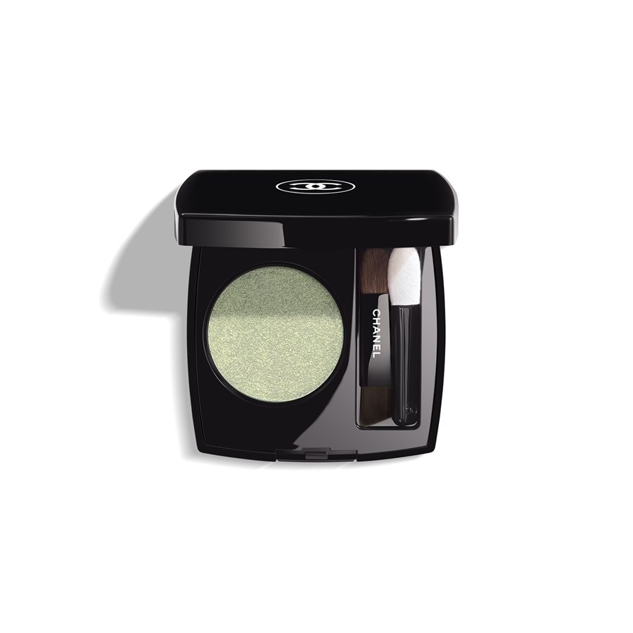 

ТЕНИ ДЛЯ ВЕК CHANEL OMBRE ESSENTIELLE, Vielseitiger und langanhaltender Lidschatten 222 - JADE FACETTÉ / 1,9 g