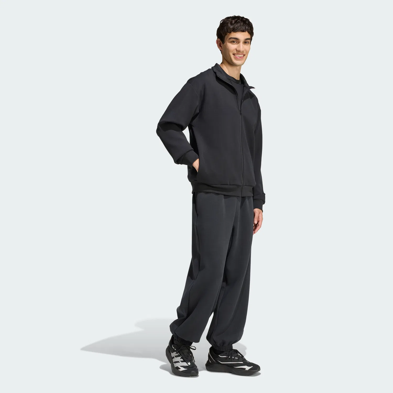 Мужская спортивная куртка Soft Luxe Track Top чёрная от Adidas — фото 3