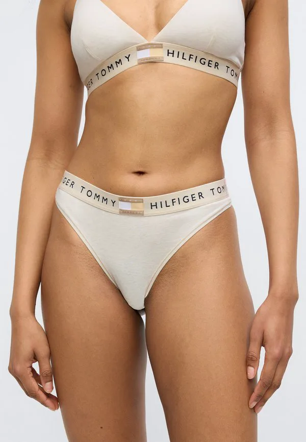 Трусики-Стринги с логотипом в тон, в стиле ретро Tommy Hilfiger, Beige Heather — фото 3