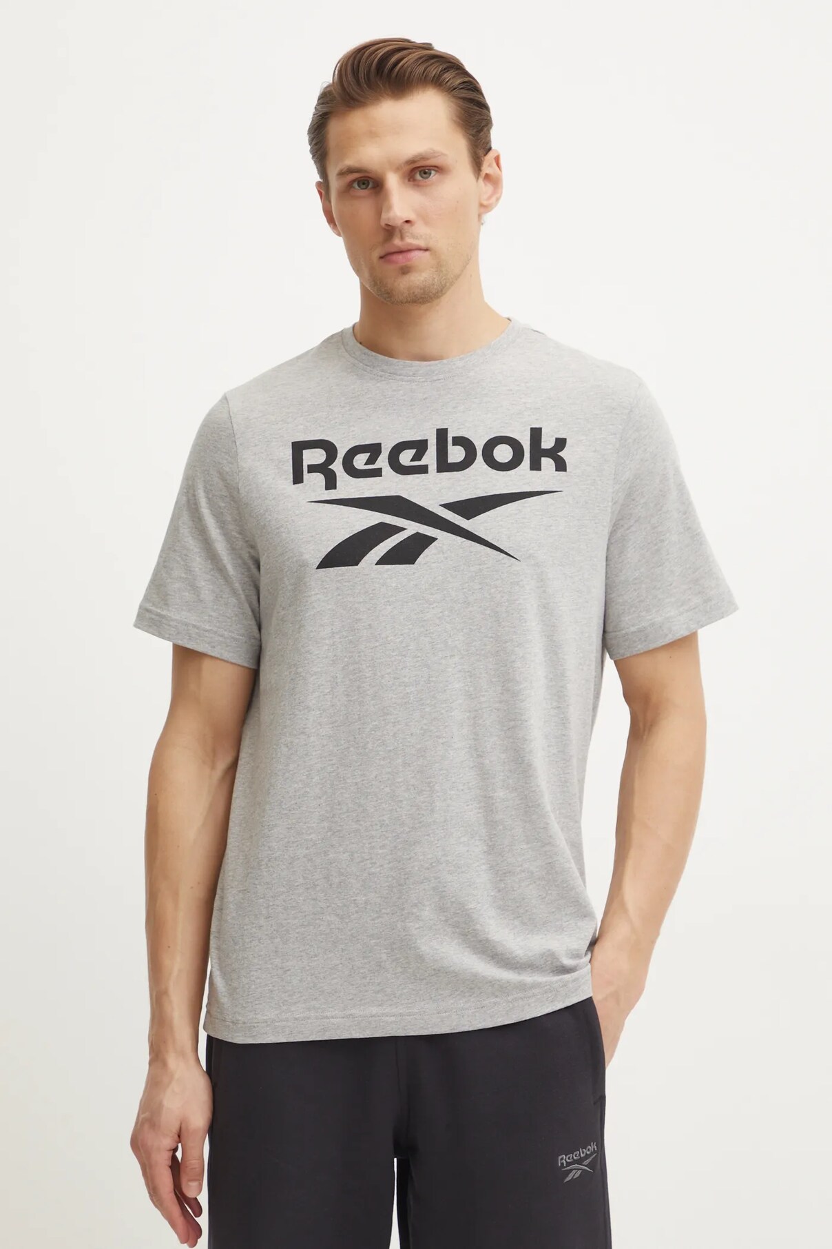 

Классическая хлопковая футболка Reebok Classic, серый