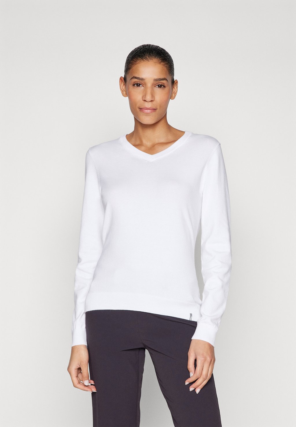 

Джемпер WOMEN KICKI V NECK SWEATER Kjus, белый