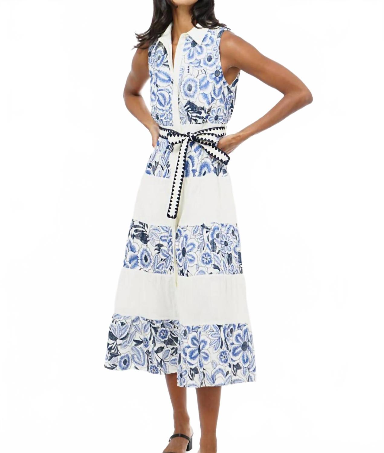 

Платье Arie в сине-белую полоску Adelyn rae