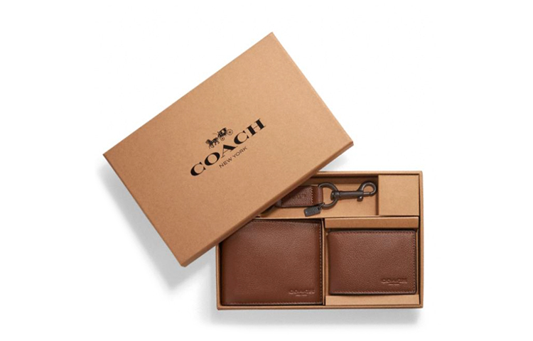 

Компактный кожаный картхолдер для мужчин коричневый COACH