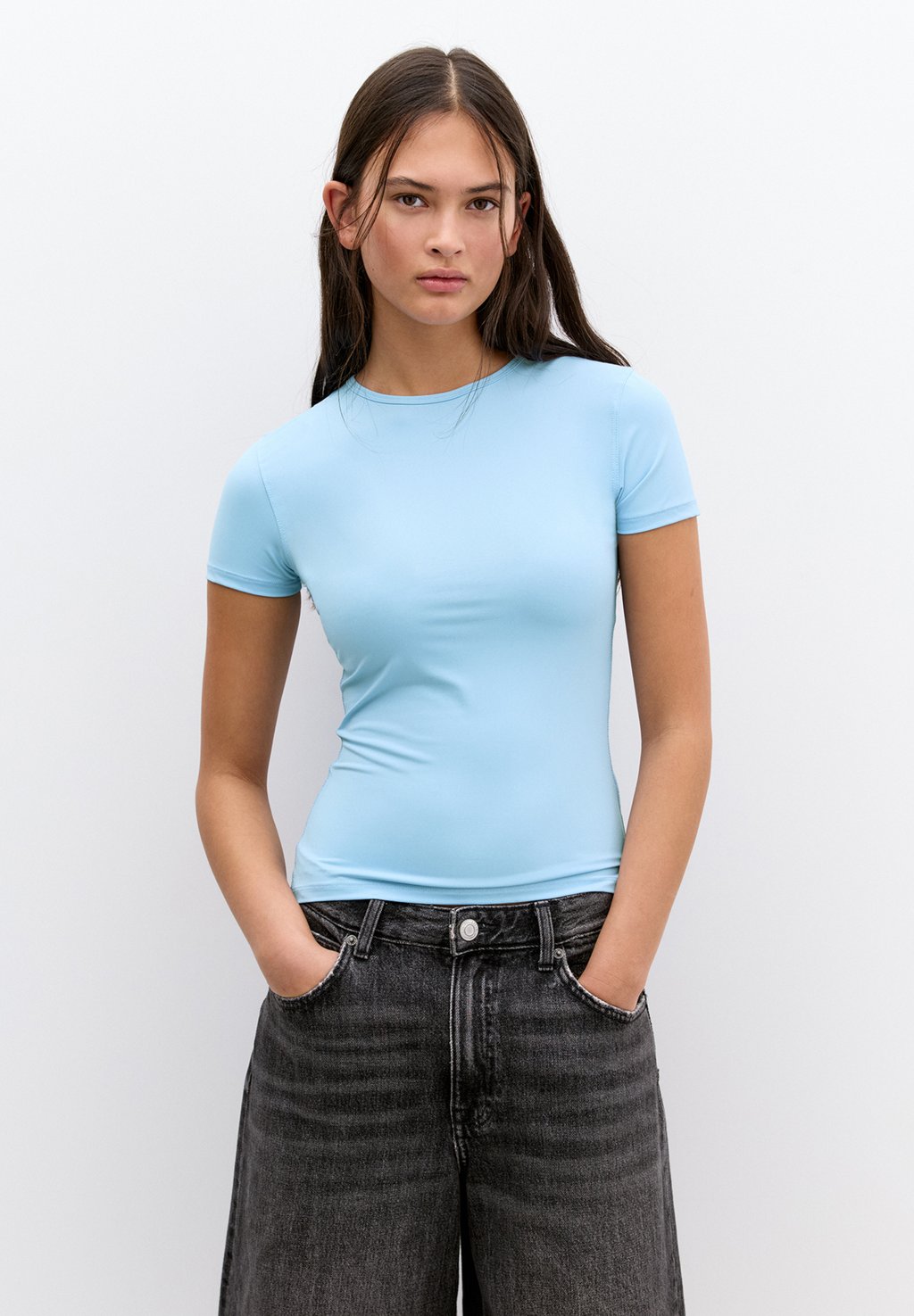 

Базовая футболка SHORT SLEEVE PULL&BEAR, синий