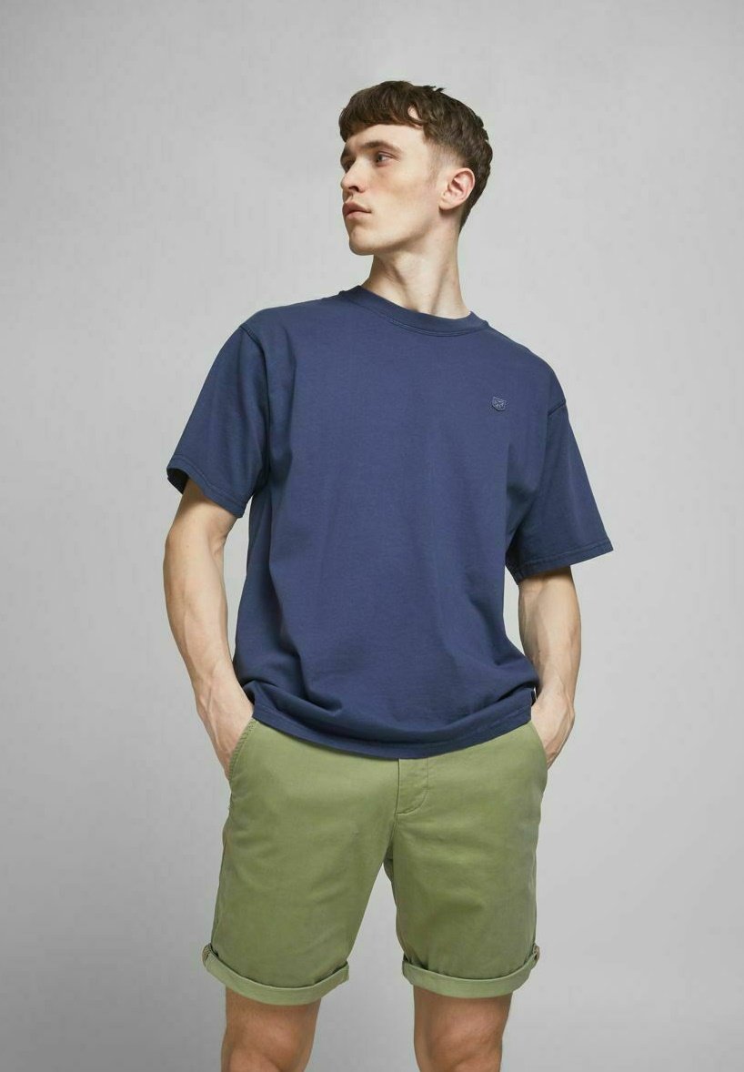 

Шорты Bowie Solid Jack & Jones, глубокий лишайниковый цвет