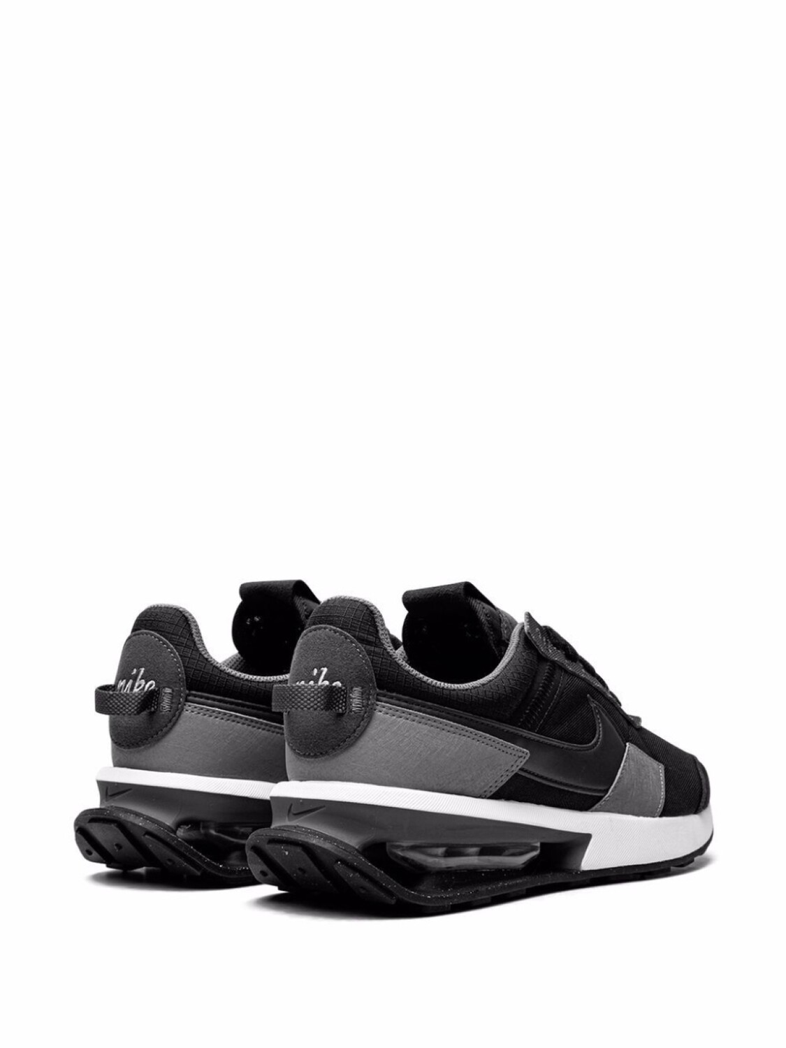 Кроссовки Air Max Pre-Day Nike, черный — фото 2