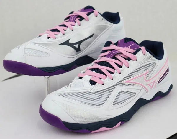 Унисекс кроссовки для настольного тенниса «Wave Medal 7» от Mizuno, 11 White X Pink X Purple — фото 2
