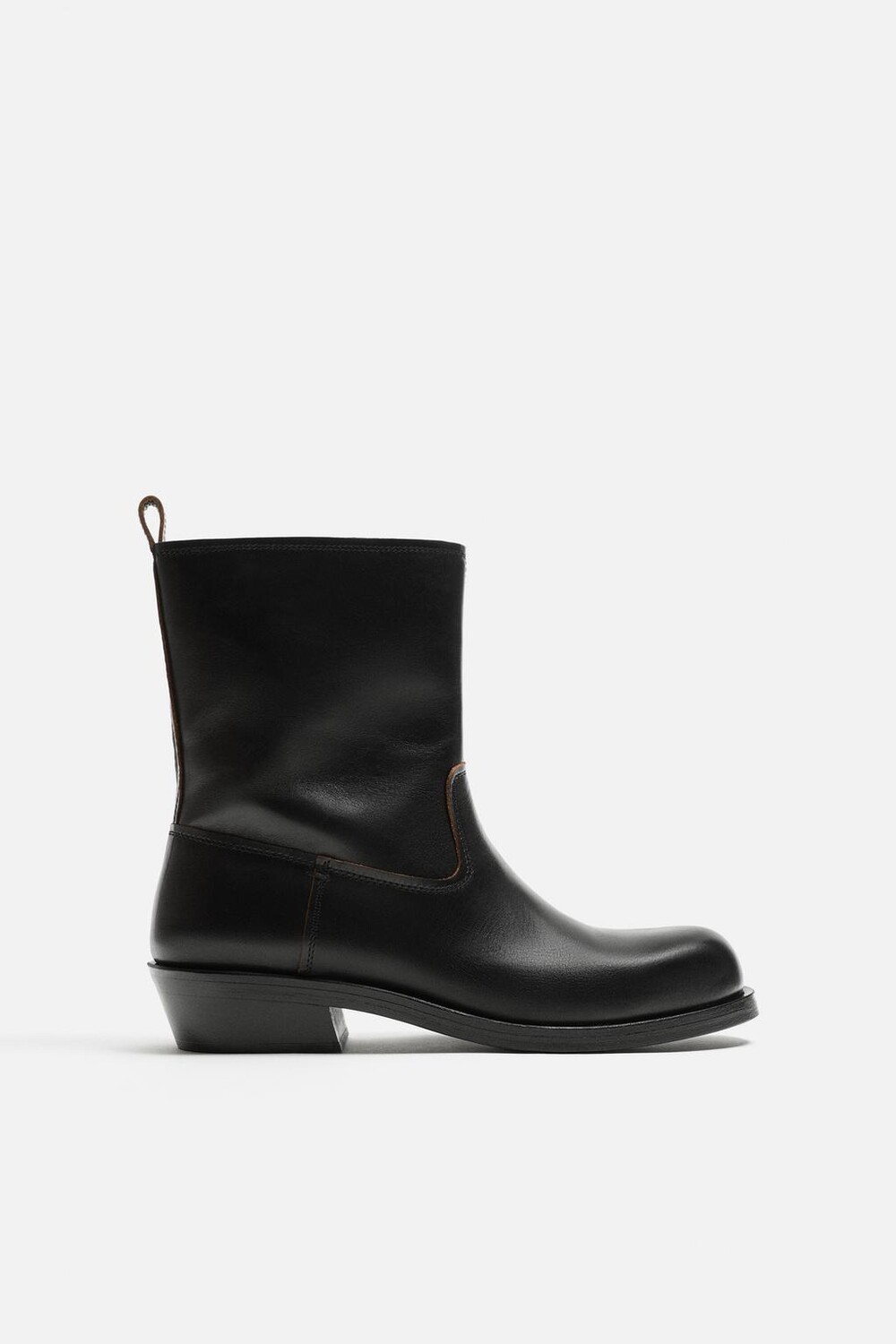 

Кожаные ботинки ZARA, черный
