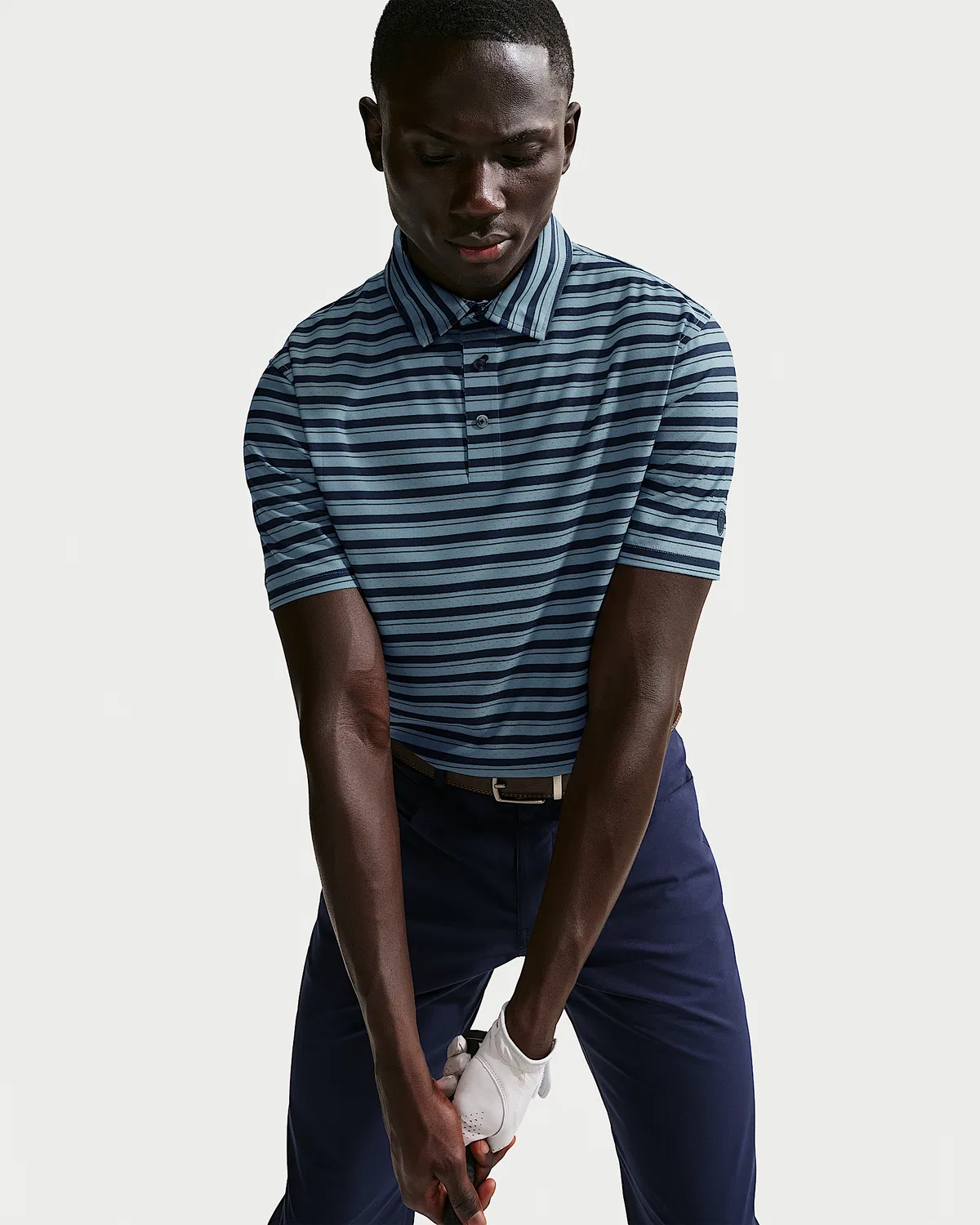 Мужское поло Nike Tailored Performance Dri-FIT Golf, College Navy/Work Blue/College Navy — фото 3