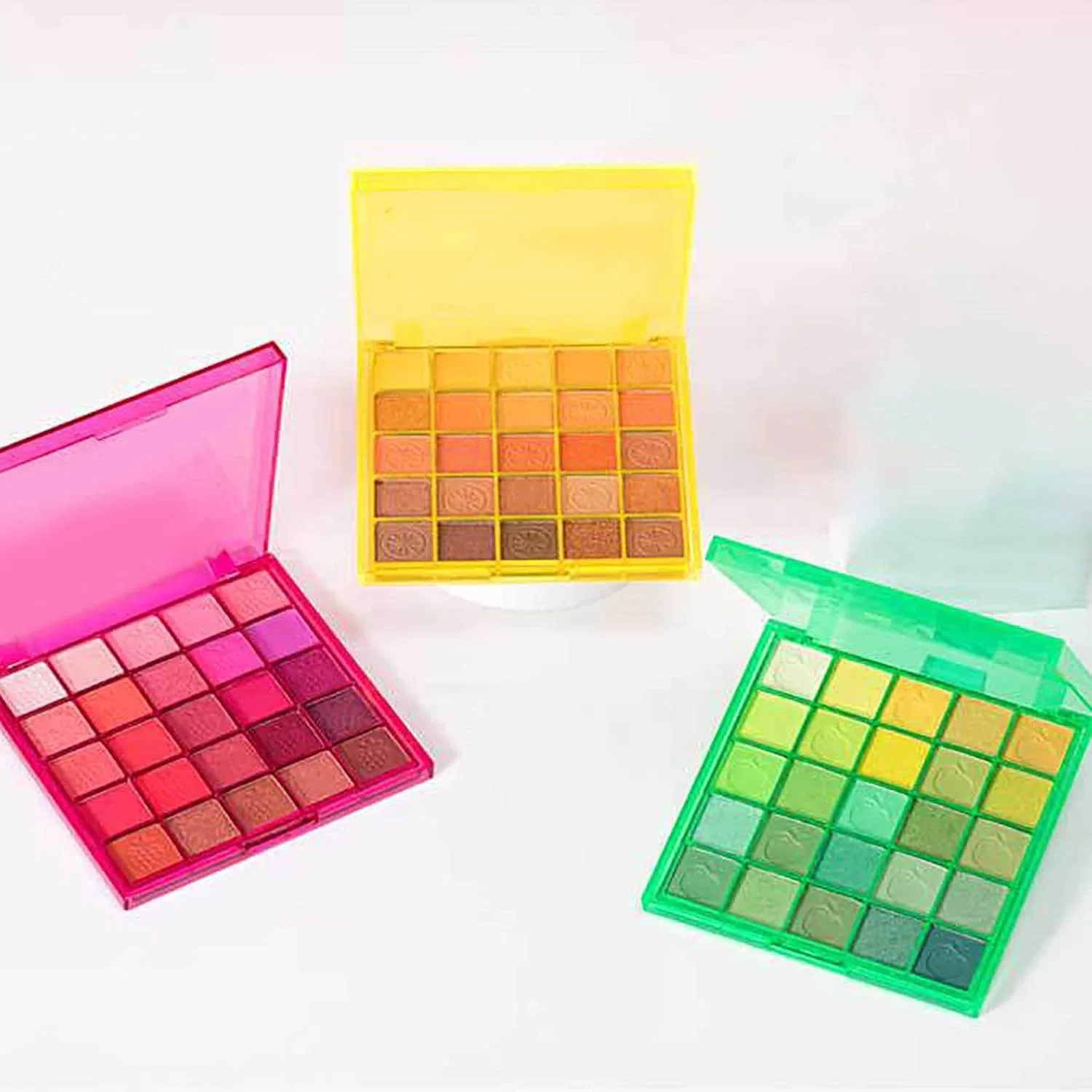 Тени для век Highly Tinted Eye Shadow Plate Generic 59 цветов розовый — фото 4