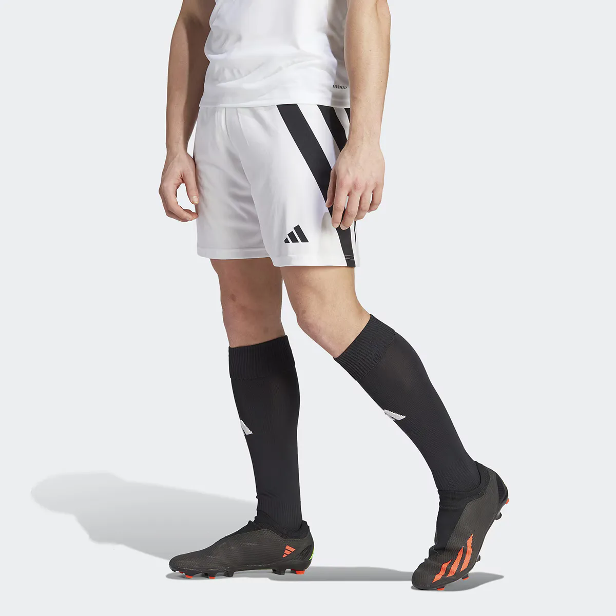 

Мужские шорты Adidas Fortore 23, белый/черный