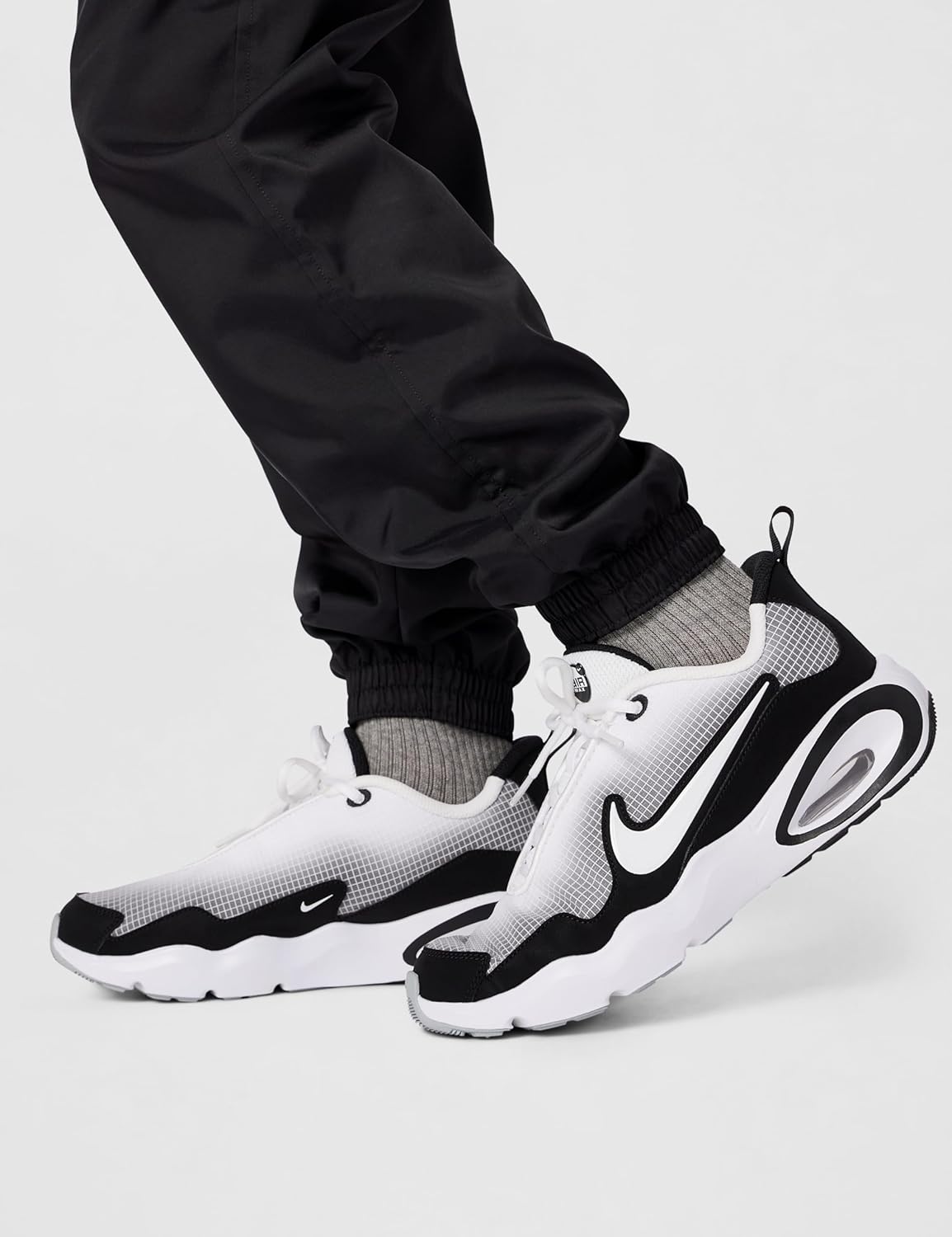 Кроссовки Nike Air Max Nova для детей и подростков, белый/черный/серый — фото 2