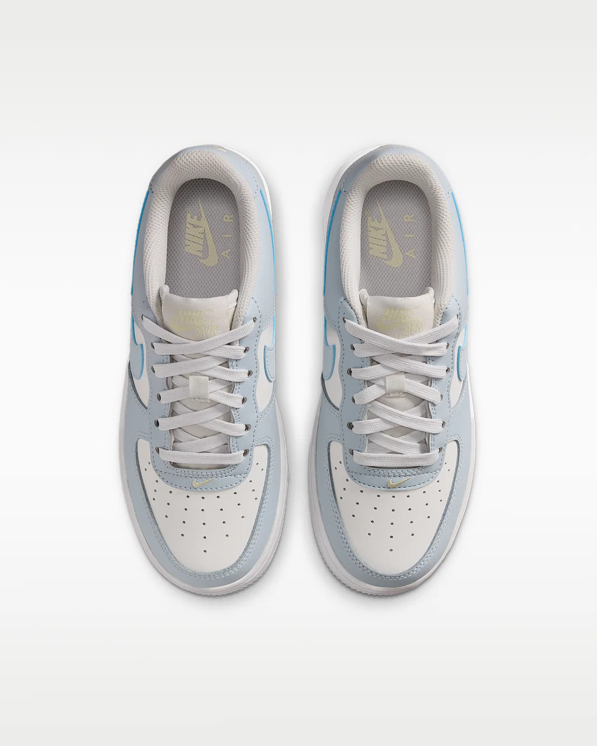 Детские кроссовки Nike Air Force 1, Platinum Tint/Alabaster/White/Aura — фото 4