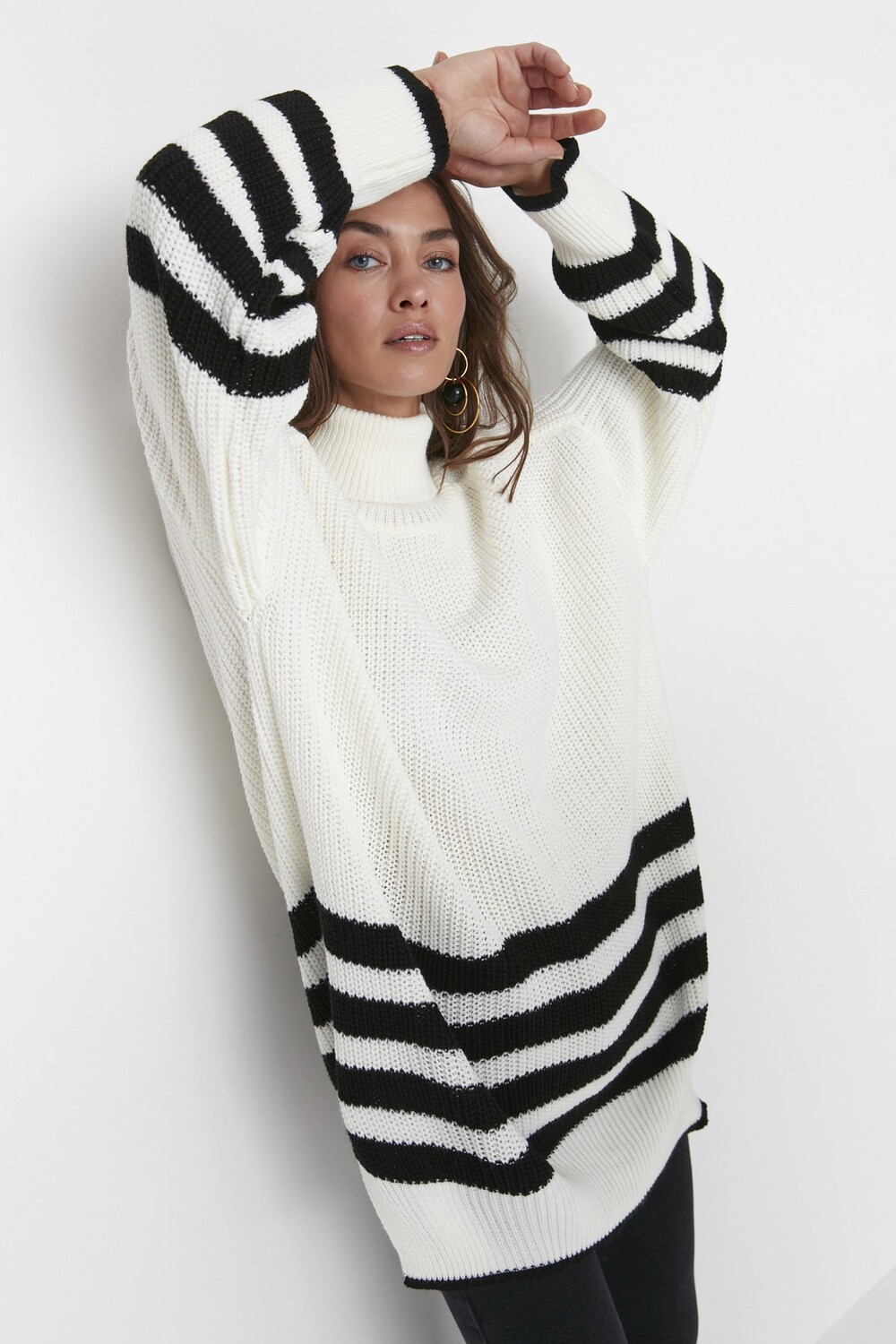 

Свитер - Экрю - Oversize Trendyol, экрю