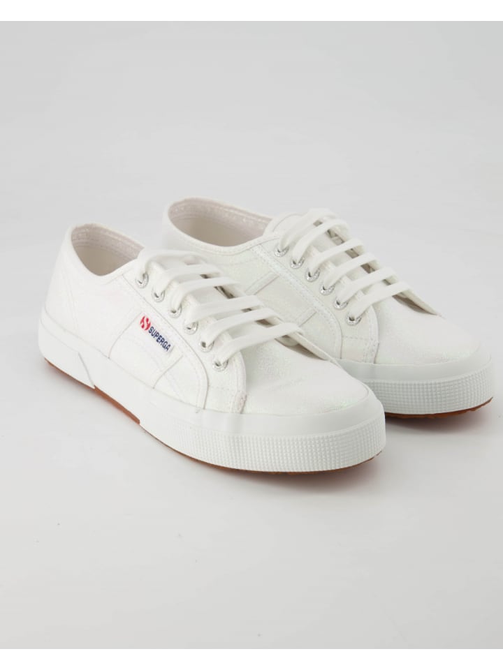 

Кроссовки на шнуровке Superga, белый