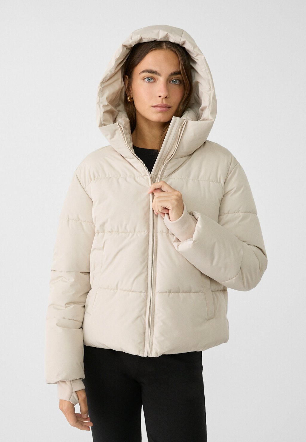 

Зимняя куртка PUFFER Stradivarius, бежевый